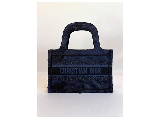 Borsa Dior "Mini Book Tote" in tela camouflage blu navy - vista 2