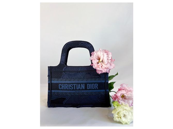 Borsa Dior "Mini Book Tote" in tela camouflage blu navy - vista 3