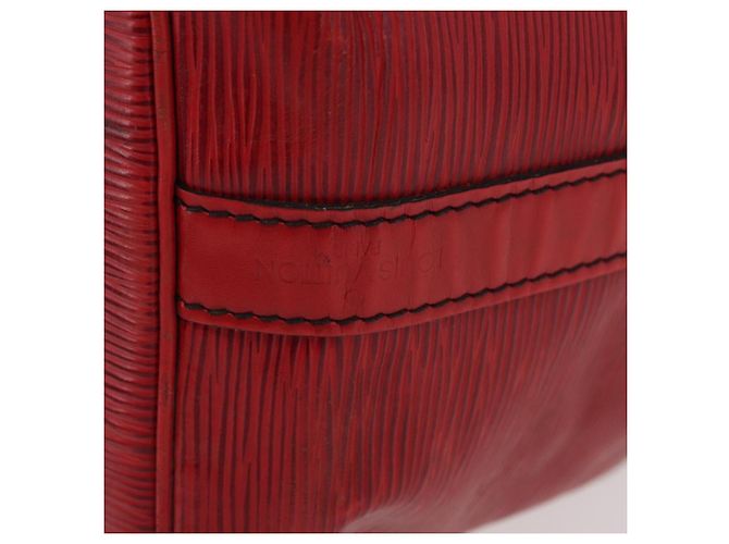 Louis Vuitton Petit Noe Epi Leather Medium Rosso - vista 7