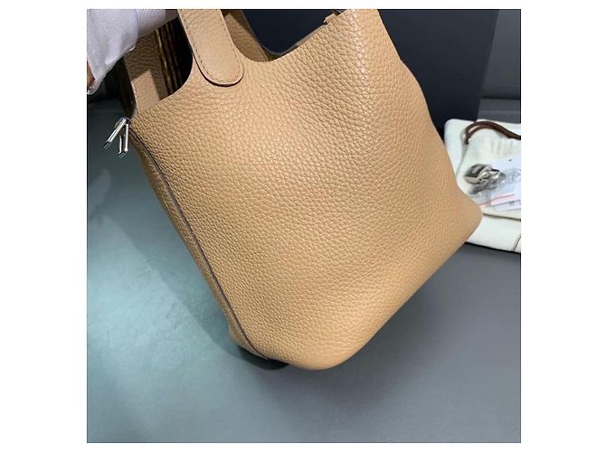 Borsa a secchiello Hermès Love Water 18 Pelle Khaki Cachi - vista 8