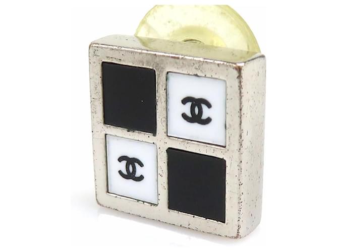 Orecchini in metallo Chanel Nero Argento Bianco - vista 8