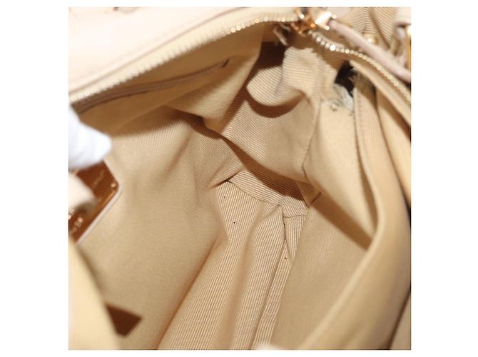 Borsa a mano Vala in pelle 2 in 1 avorio e oro Auth BA12126A di Salvatore Ferragamo - vista 22