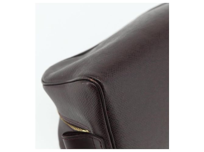 LOUIS VUITTON Taiga Trousse Toilette PM Clutch Bag Acajou M30226 LV Auth mr2409 Marron - vue 14