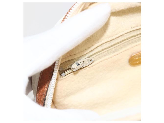 Borsa a Spalla GUCCI GG Plus Supreme PVC Bianco Oro Auth 175962 - vista 21