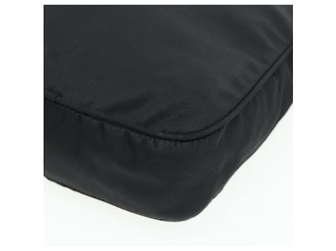 Borsa a Spalla Sportiva PRADA in Nylon Nero e Argento Auth ti3828 - vista 9