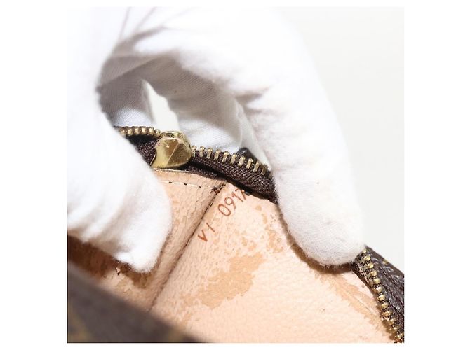 LOUIS VUITTON Monogram Bucket PM Accessory Pouch LV Auth BA12185 - view 12