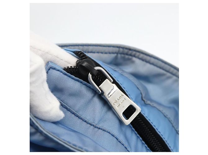 Bolso Tote PRADA de nailon azul plateado Auth YKZ1197 Plata - vista 10