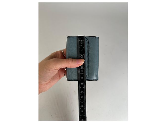 Chloé Carteira compacta em couro texturizado vintage Chloe azul empoeirado - vista 9