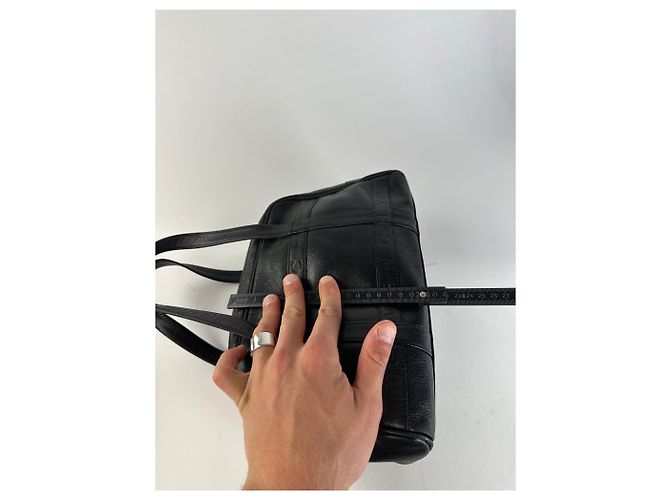 Vintage Givenchy 4G geprägte Leder Bowling-Handtasche schwarz - Ansicht 11