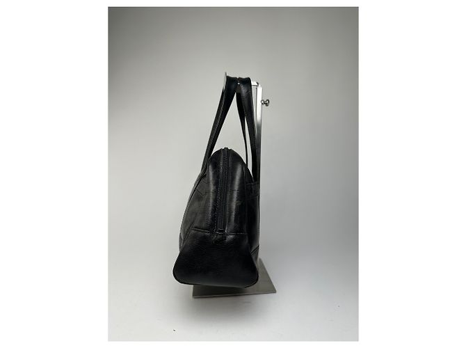 Vintage Givenchy 4G geprägte Leder Bowling-Handtasche schwarz - Ansicht 8