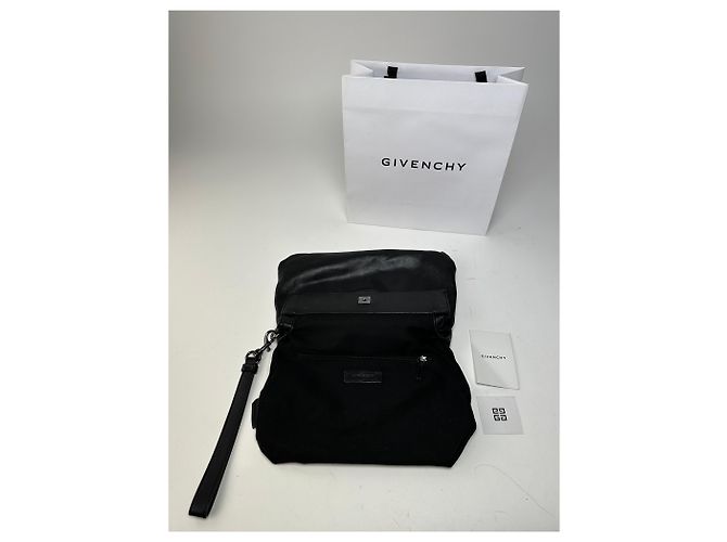 Clutch in pelle vintage Givenchy Avantgarde nera Nero - vista 3