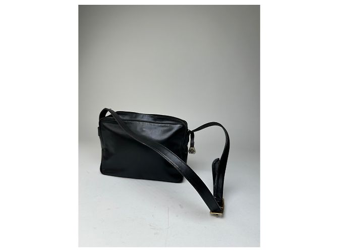 Vintage Givenchy 4G Glattleder Umhängetasche Schwarz - Ansicht 2