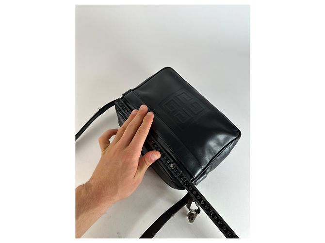 Vintage Givenchy 4G Glattleder Umhängetasche Schwarz - Ansicht 8