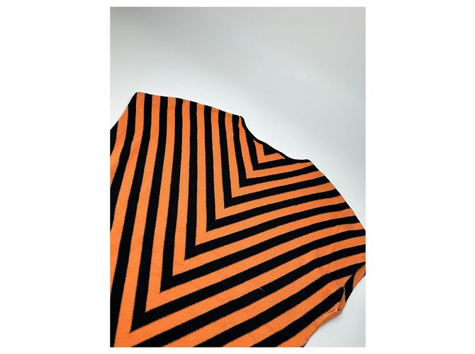 Top senza maniche a righe a zigzag vintage Givenchy arancione e nero M - vista 10