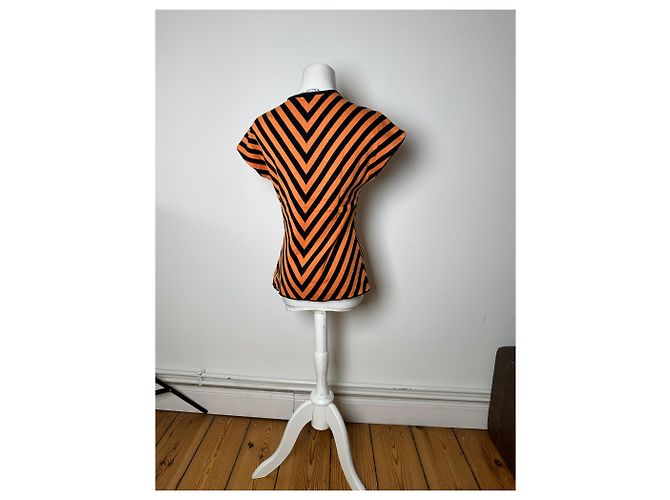 Top senza maniche a righe a zigzag vintage Givenchy arancione e nero M - vista 4