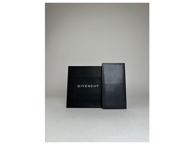 Vintage Givenchy 4G Leather Long Bifold Wallet Black - view 2