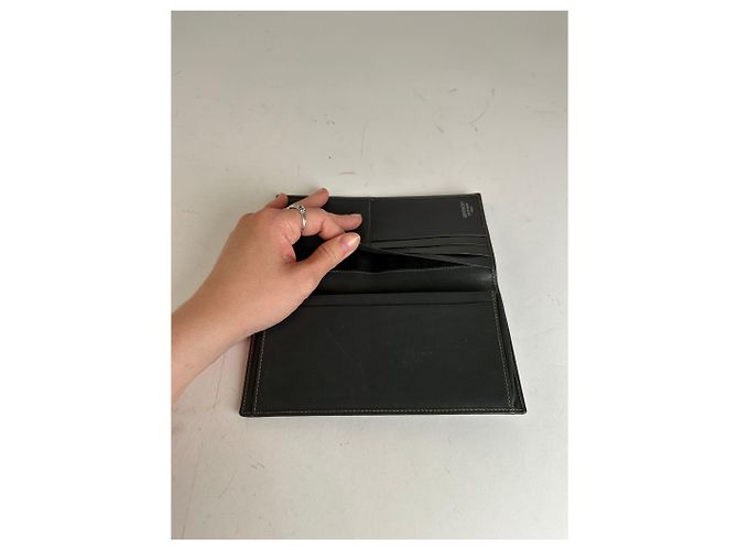 Vintage Givenchy 4G Leather Long Bifold Wallet Black - view 7