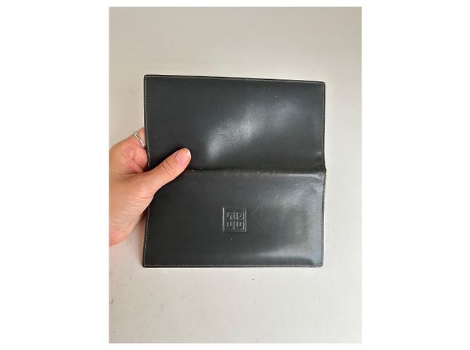 Vintage Givenchy 4G Leather Long Bifold Wallet Black - view 8