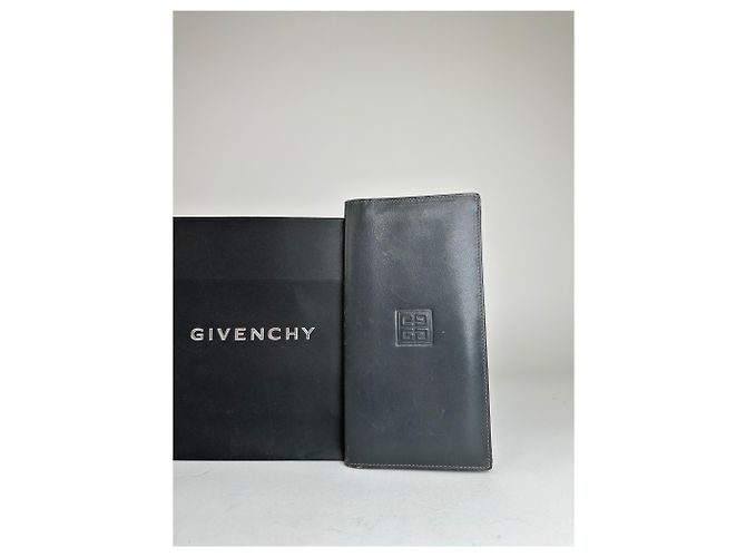 Vintage Givenchy 4G Leather Long Bifold Wallet Black - view 9