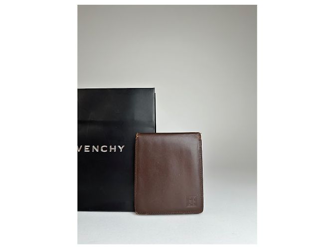 Vintage Givenchy Bifold Leather Bifold Wallet Dark Brown - view 11
