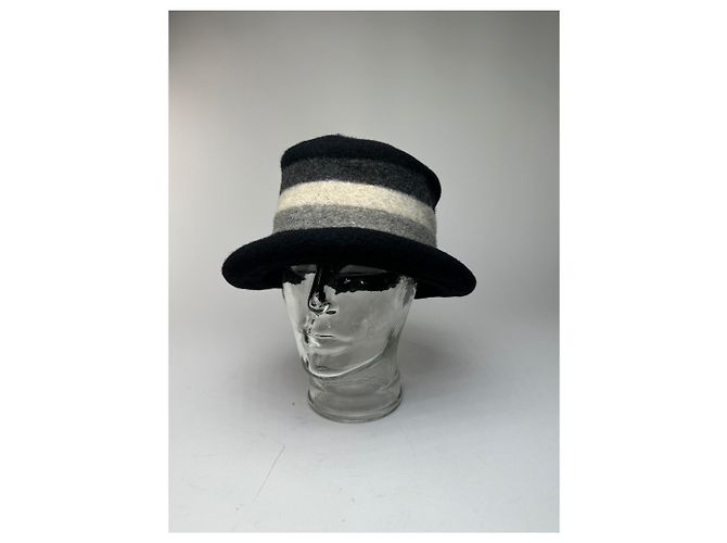 Cappello Vintage Givenchy in Feltro di Lana Striato Nero Grigio Bianco M - vista 3