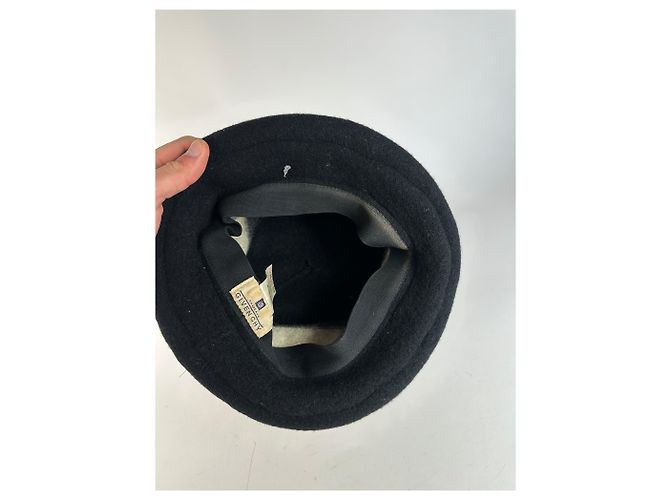 Cappello Vintage Givenchy in Feltro di Lana Striato Nero Grigio Bianco M - vista 4