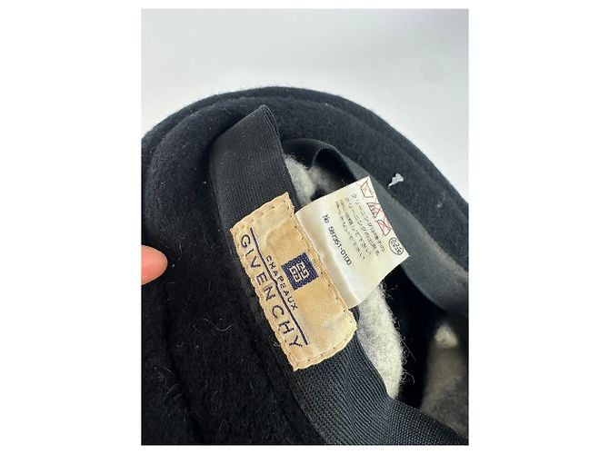 Cappello Vintage Givenchy in Feltro di Lana Striato Nero Grigio Bianco M - vista 5
