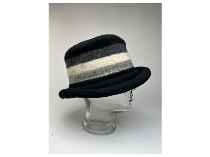 Cappello Vintage Givenchy in Feltro di Lana Striato Nero Grigio Bianco M - vista 9