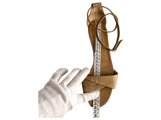 Hermès Sandali in pelle e velluto con cinturini incrociati 40 Beige - vista 10