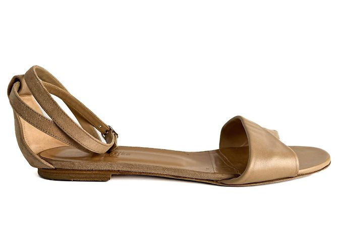 Hermès Sandali in pelle e velluto con cinturini incrociati 40 Beige - vista 6