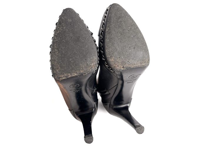Timeless Chanel Botines de plataforma de cuero con cadena adornada CC 110 38,5 Negro - vista 10