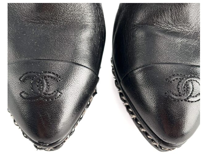 Timeless Chanel Botines de plataforma de cuero con cadena adornada CC 110 38,5 Negro - vista 4