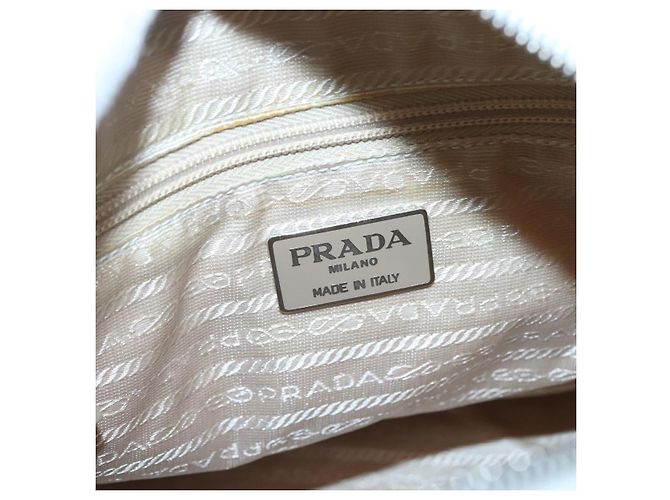Prada Vintage Nylon and Leather Weiß - Ansicht 6
