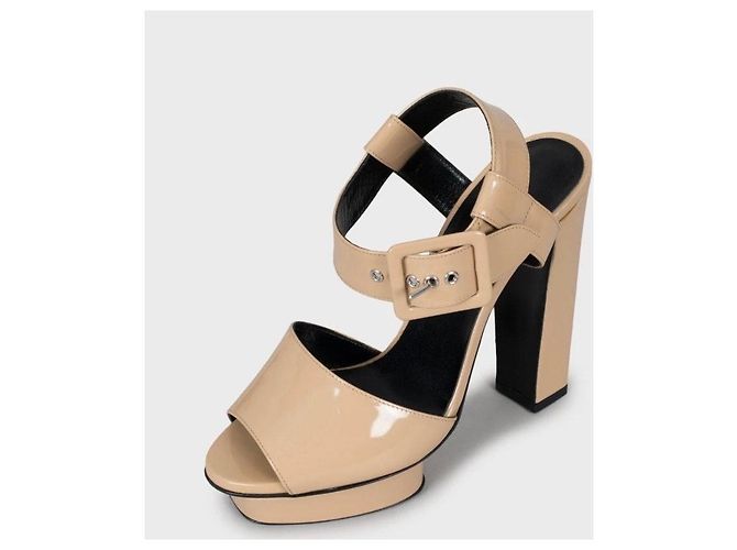 Beige lackleder Sandalen von Hermès Größe 37,5 gebraucht - Ansicht 3