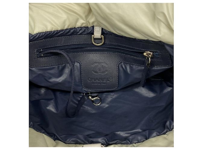 Chanel Coco Cocoon Nylon Tote Bag Braun Grün - Ansicht 5