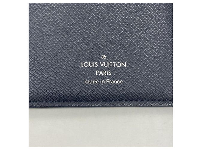 Portafoglio Lungo Brazza in Taiga Louis Vuitton Blu navy - vista 4