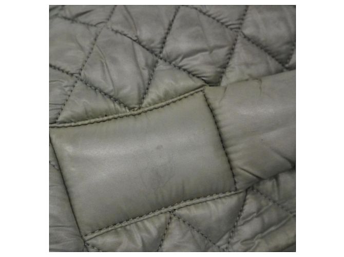 Borsa in nylon grigia Chanel Coco Cocoon Marrone - vista 12