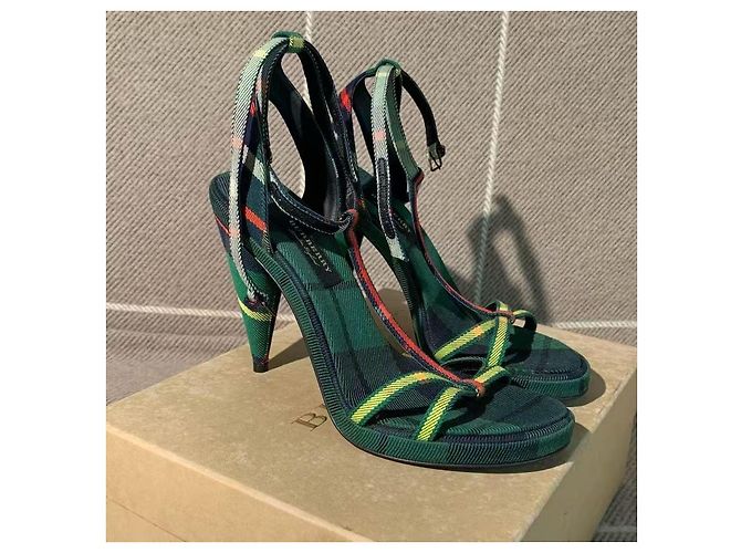 Décolleté Burberry con tacco a cono Verdi a quadri - vista 6