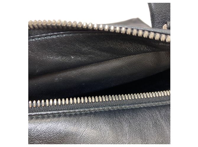 Schwarze Lammleder-Handtasche von Prada - Ansicht 10