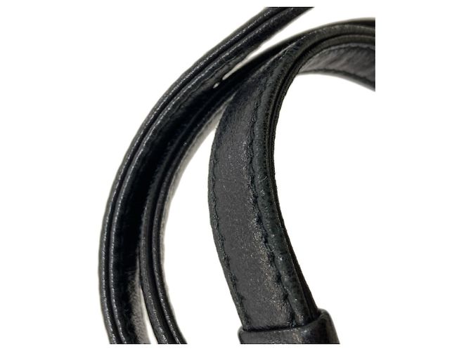 Schwarze Lammleder-Handtasche von Prada - Ansicht 16