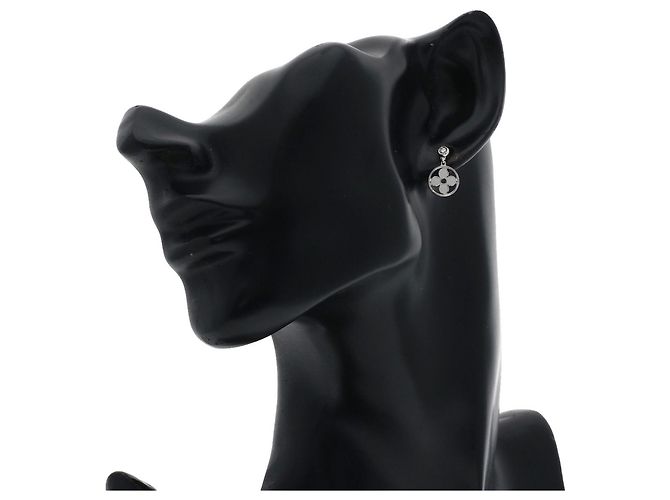 Diamantohrringe Monogram Idylle von Louis Vuitton - Ansicht 3