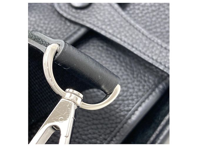Hermès Evelyne 3 PM Schultertasche Schwarz - Ansicht 16