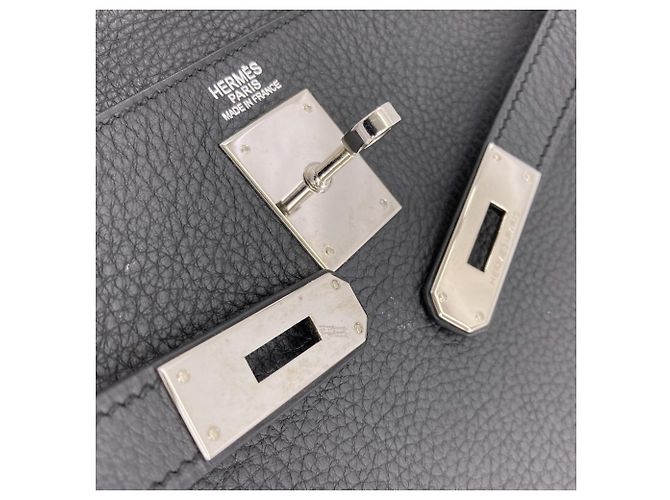 Hermès Hermes Kelly 32 Handbag Black - view 17