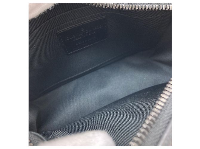Bolso de Hombro Mini Soft Trunk Louis Vuitton Negro - vista 5