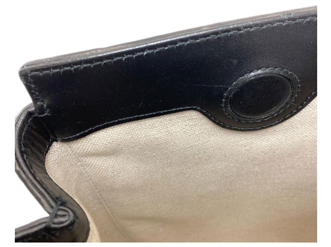 Gucci 696010 Mini Bolsa GG Embossada Preto - vista 10