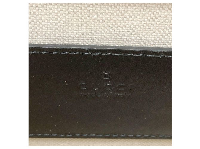 Gucci 696010 Mini Bolsa GG Embossada Preto - vista 6