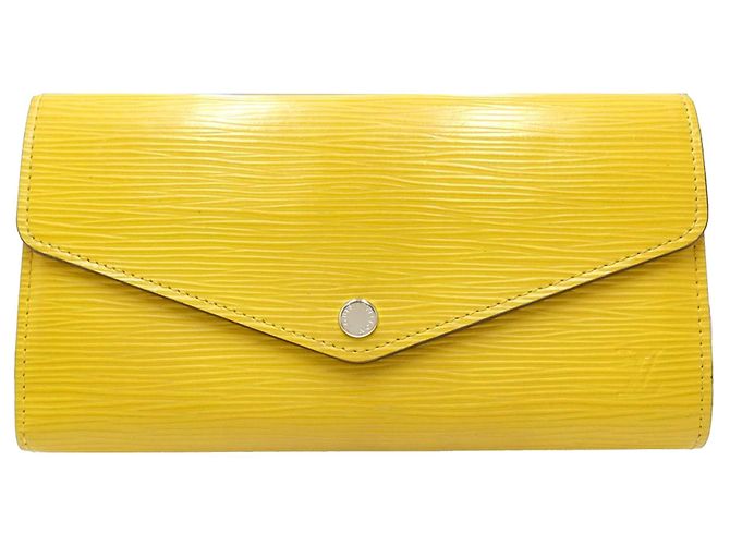 Cartera Larga Sarah Epi Amarilla Louis Vuitton Amarillo - vista 10