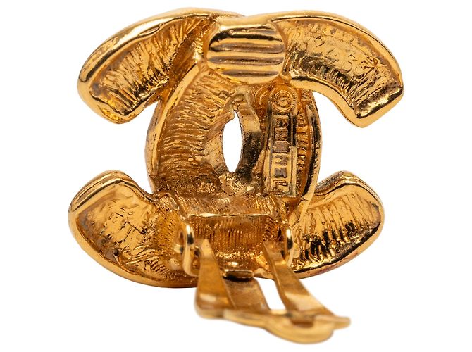 Orecchini a clip in oro placcato oro trapuntato CC di Chanel D'oro - vista 3