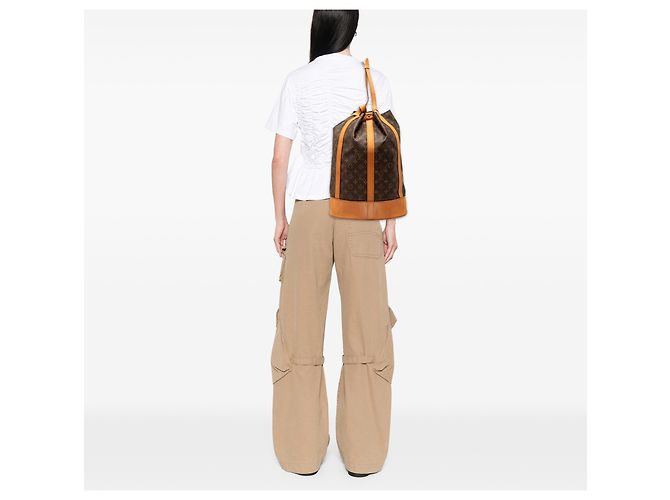 Louis Vuitton Marrone Monogram Randonnee GM - vista 7