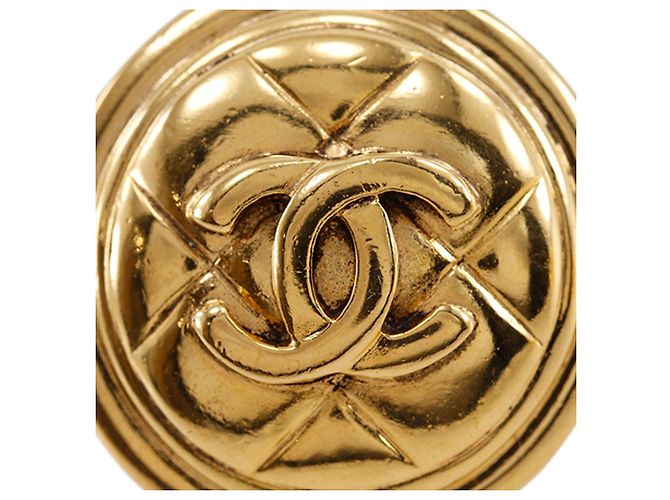 Orecchini rotondi a clip in oro placcato Chanel CC trapuntati D'oro - vista 6